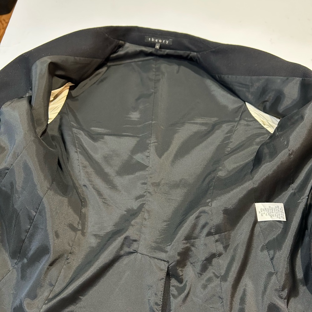 Elegant Black Women's Blazer - Picture 5 of 10